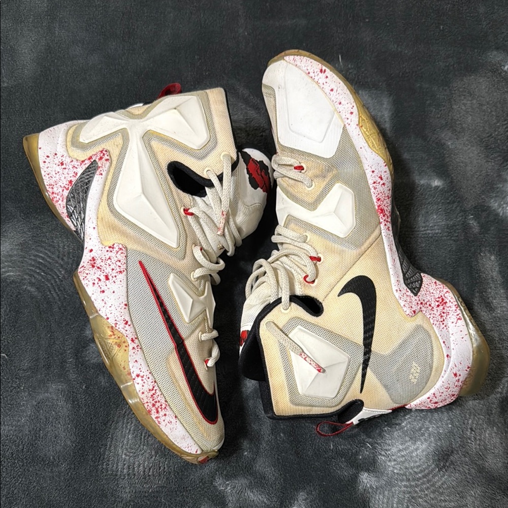 Limited Edition Friday the 13th, Nike LeBron 13's size 11